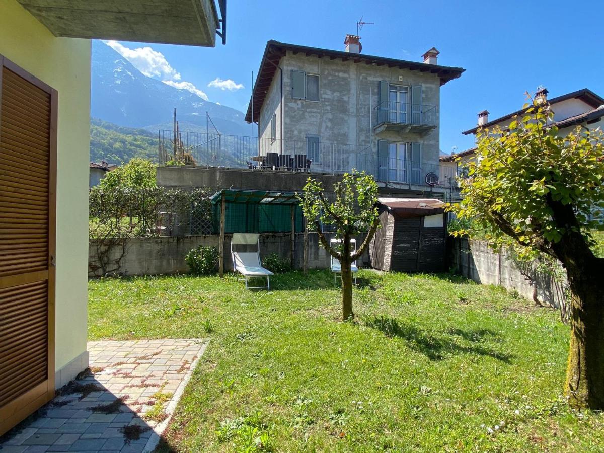 The Children Smile- With Private Garden Apartment Colico Exterior photo