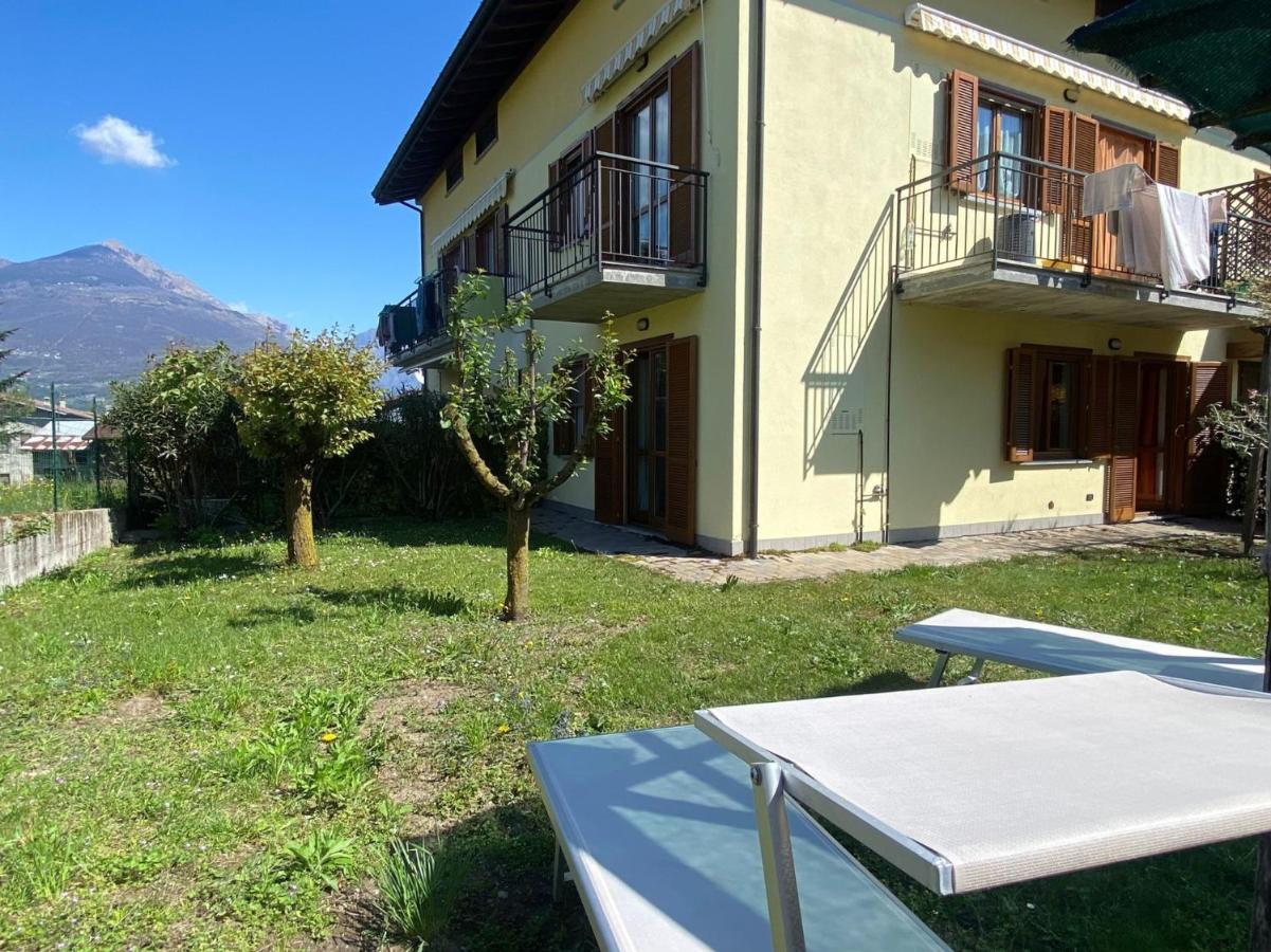The Children Smile- With Private Garden Apartment Colico Exterior photo