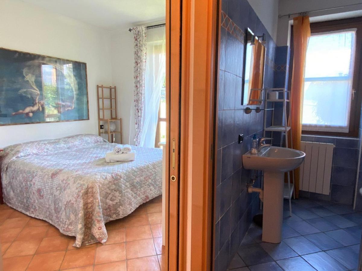 The Children Smile- With Private Garden Apartment Colico Exterior photo